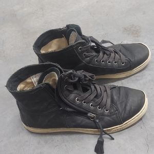 UGG Blaney leather High tops